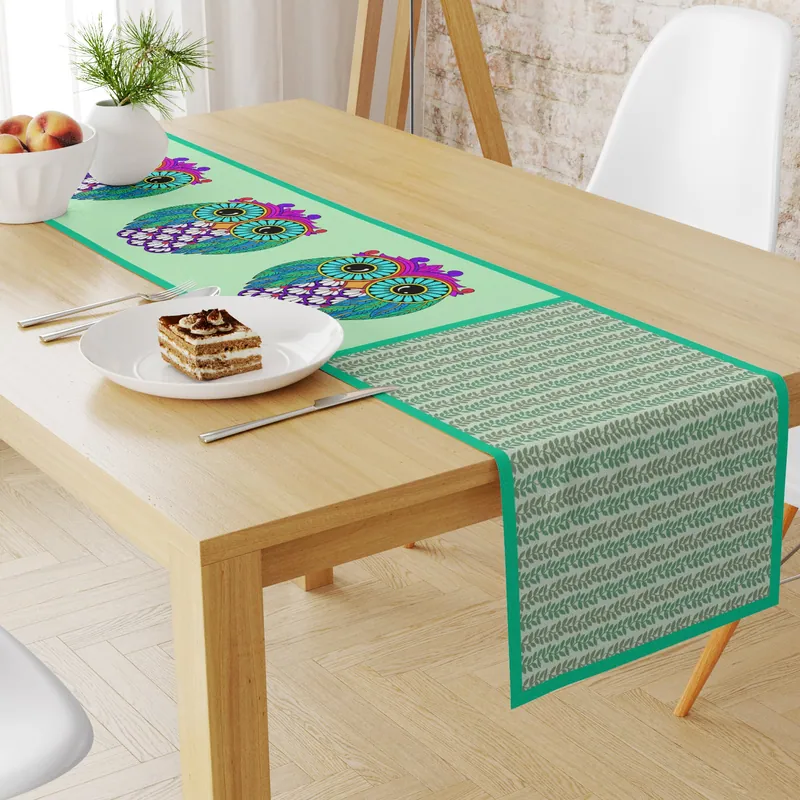 Twit Twoo Table Runner